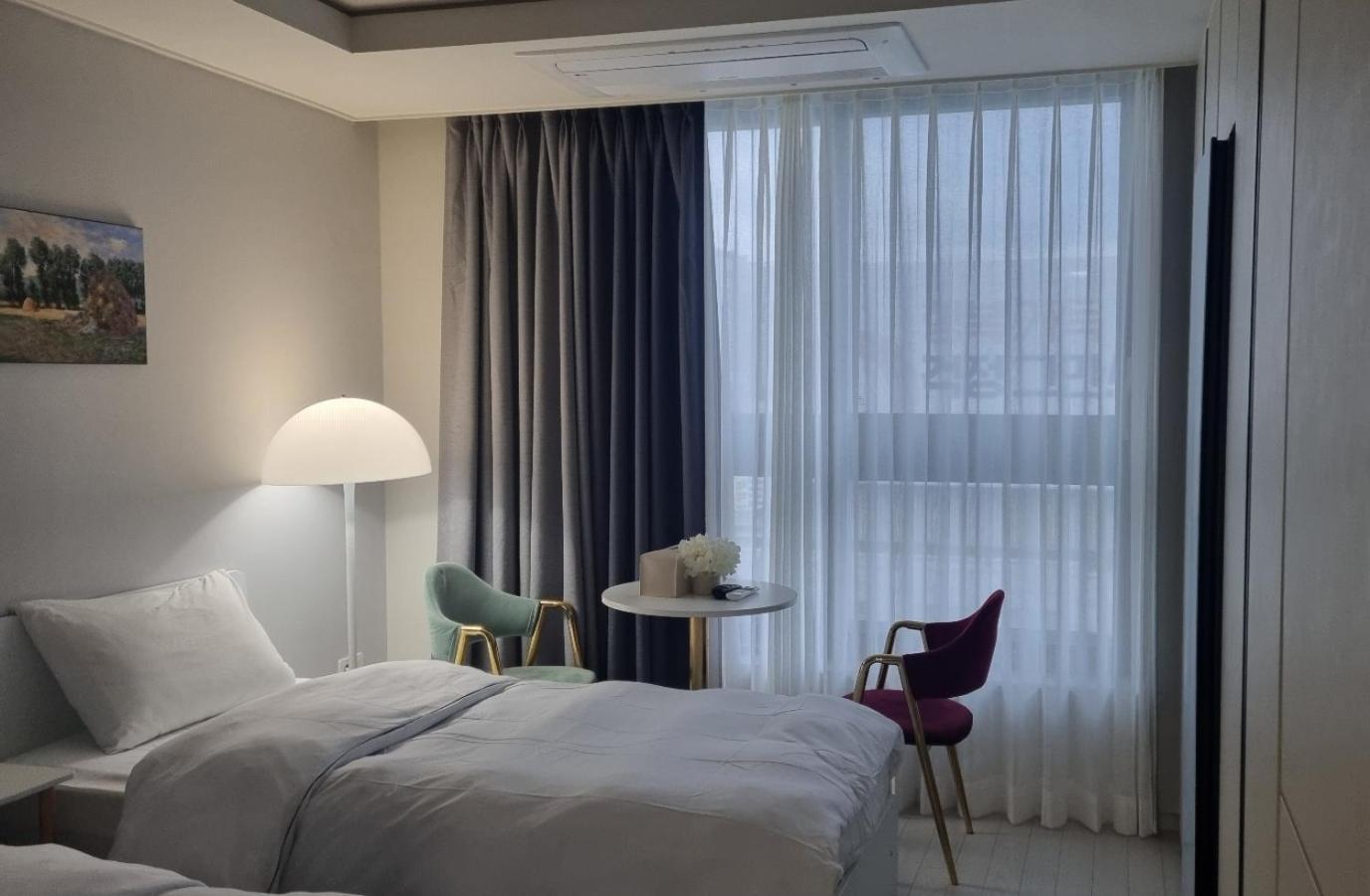 Daegu Star B&B Dsr Hotel Lily Guestroom Kültér fotó