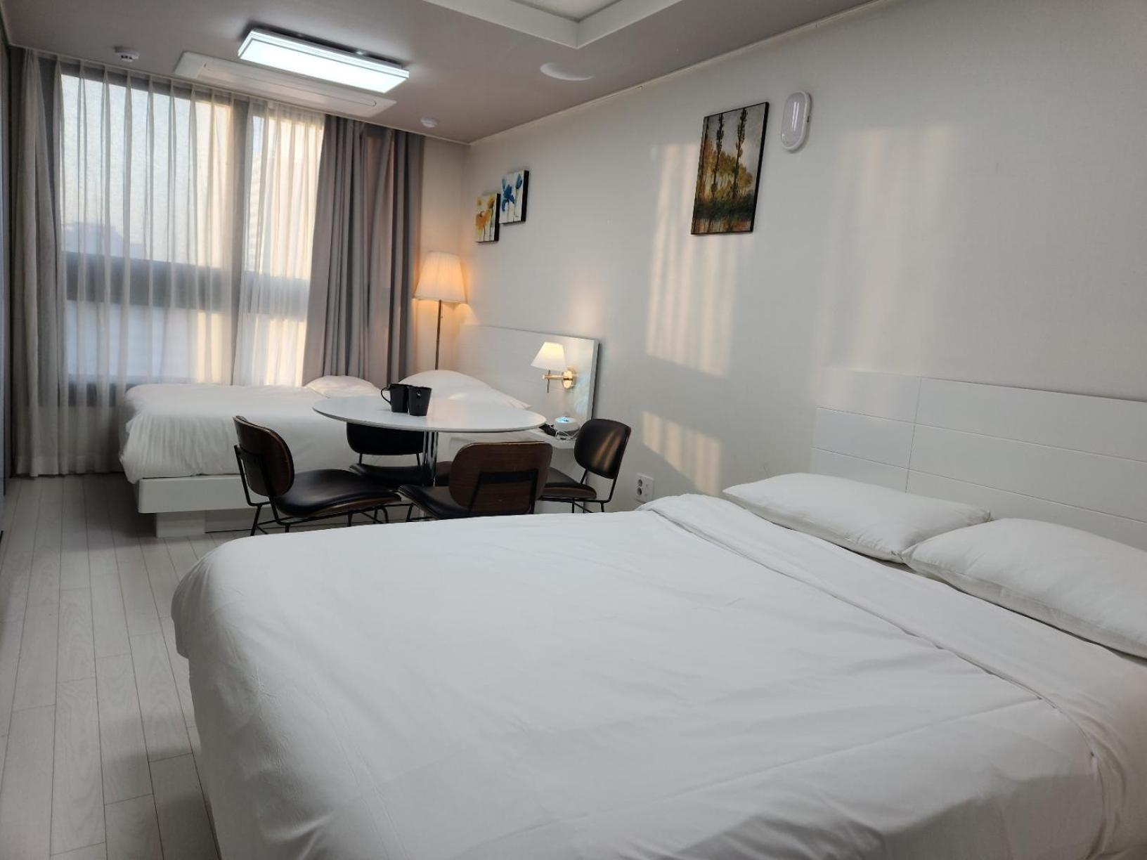 Daegu Star B&B Dsr Hotel Lily Guestroom Kültér fotó