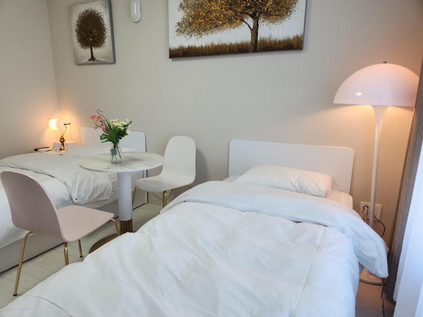 Daegu Star B&B Dsr Hotel Lily Guestroom Szoba fotó